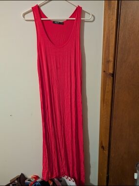 Pink Scoop Neck Maxi Dress